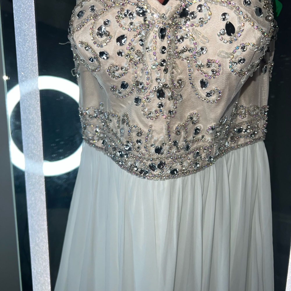 Ball gown